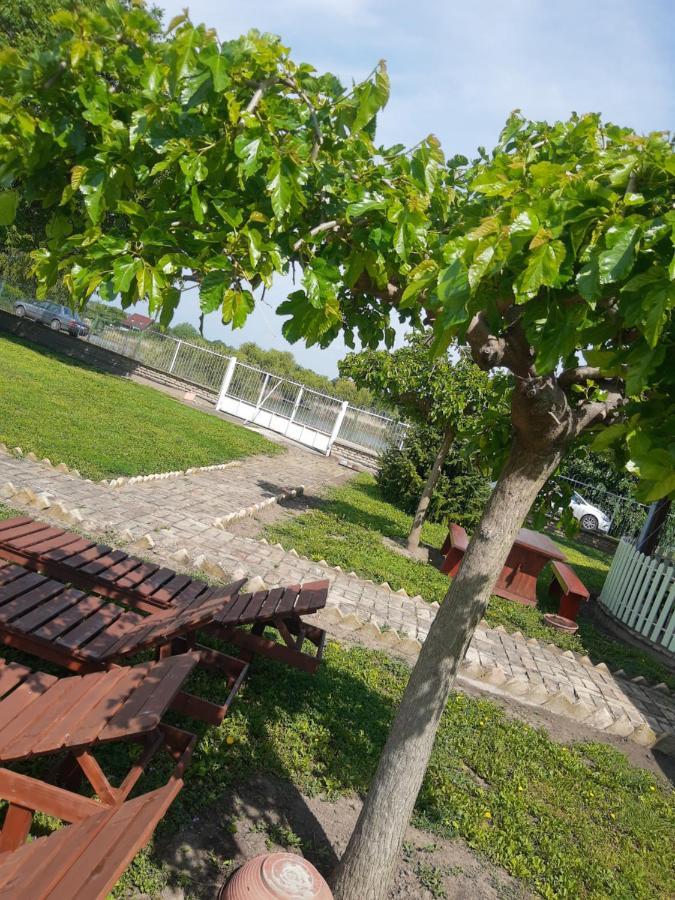Villa Diiva Curug Ngoại thất bức ảnh